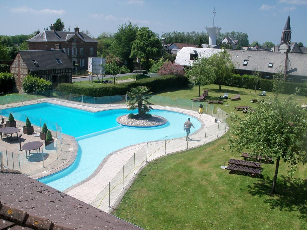 Logis Le Clos Deauville Gatien Hotel