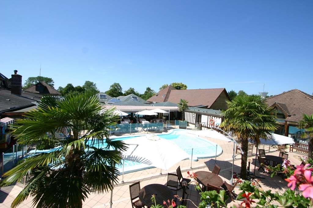 Logis Le Clos Deauville Gatien Hotel 3*