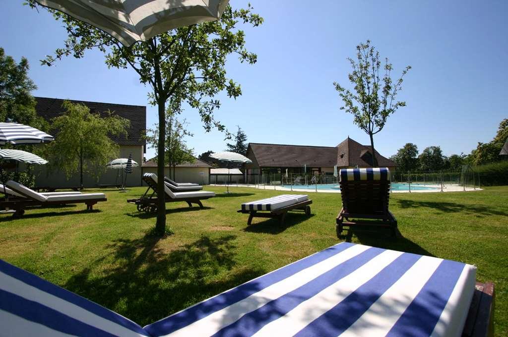 Logis Le Clos Deauville Gatien Hotel Saint-Gâtien-des-Bois