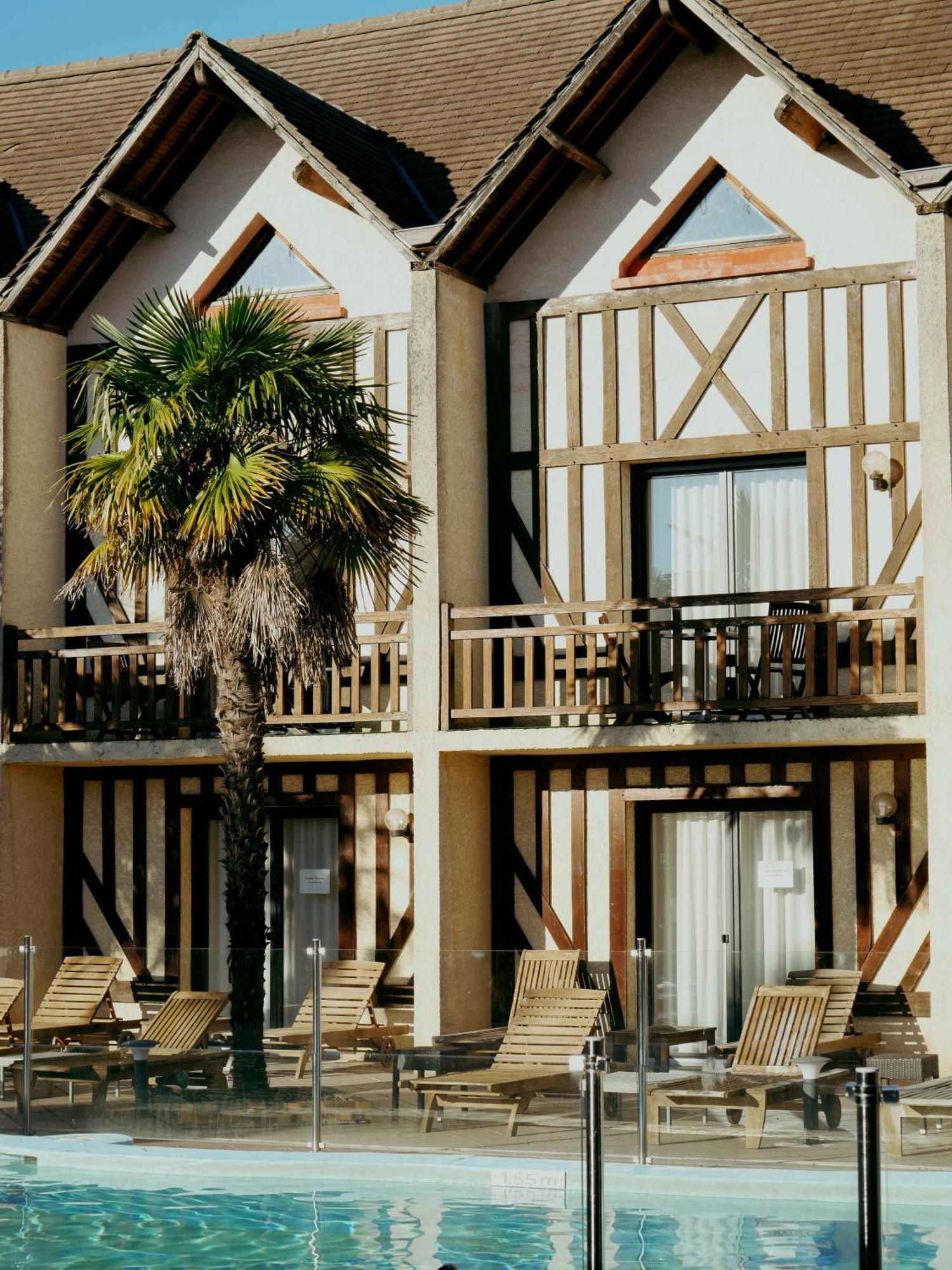 Hotel Logis Le Clos Deauville Gatien Saint-Gatien-des-Bois