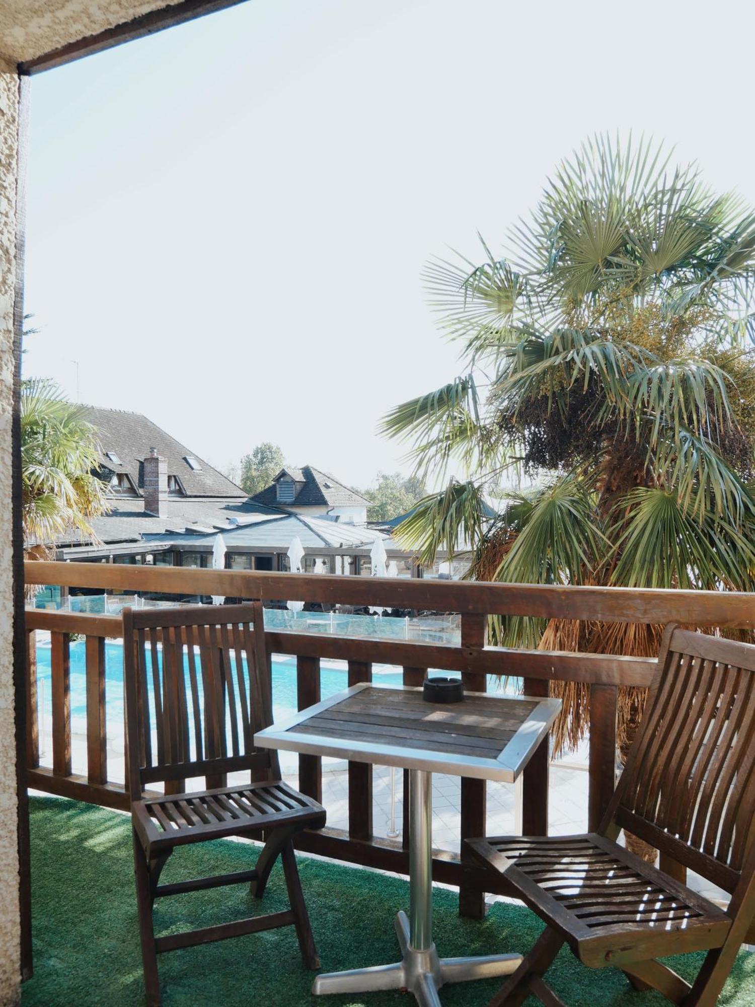 Hotel Logis Le Clos Deauville Gatien Saint-Gatien-des-Bois